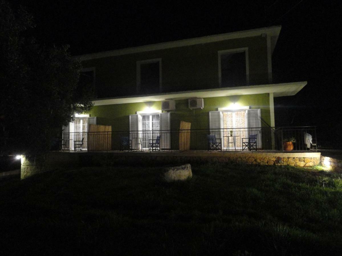 Yialos Apartments Livathos  Exterior foto